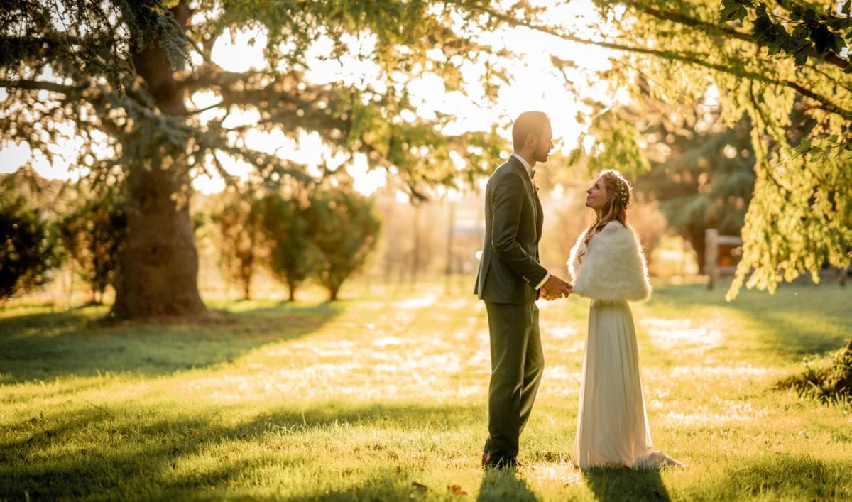 Parc ombragé pour les cérémonies en plein air