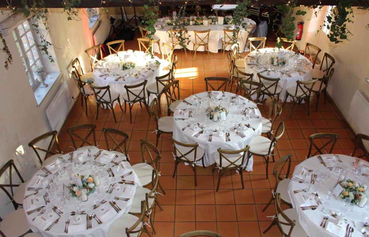 Détails raffinés de la salle de réception